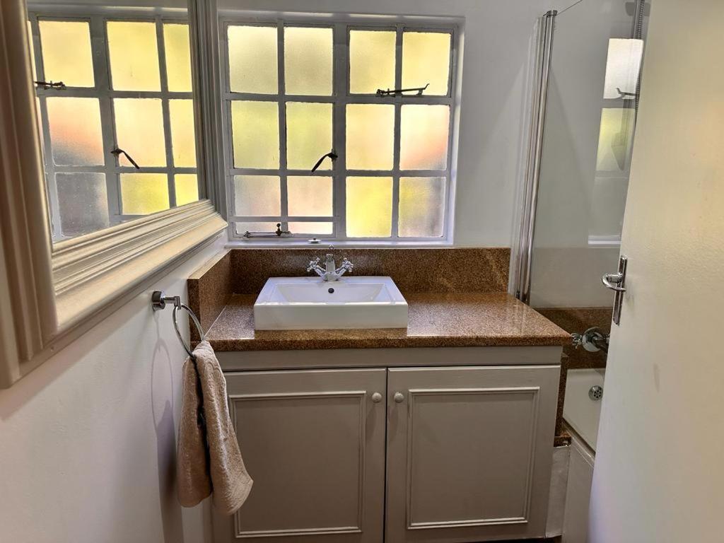 מידלבורג Woods Guest House מראה חיצוני תמונה