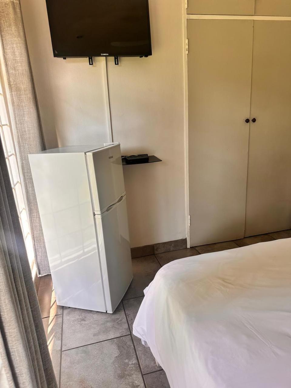 מידלבורג Woods Guest House מראה חיצוני תמונה